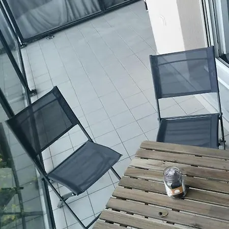 Apartment Spacieux 3 Pieces Sur Jardin