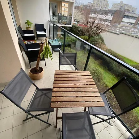 Apartment Spacieux 3 Pieces Sur Jardin *
